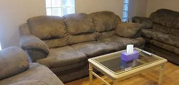 All Days Hostel Toronto
