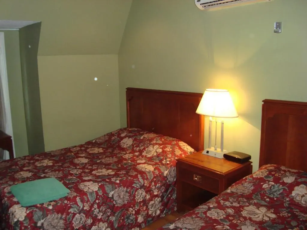 All Days Hostel Toronto 0*,  Canada