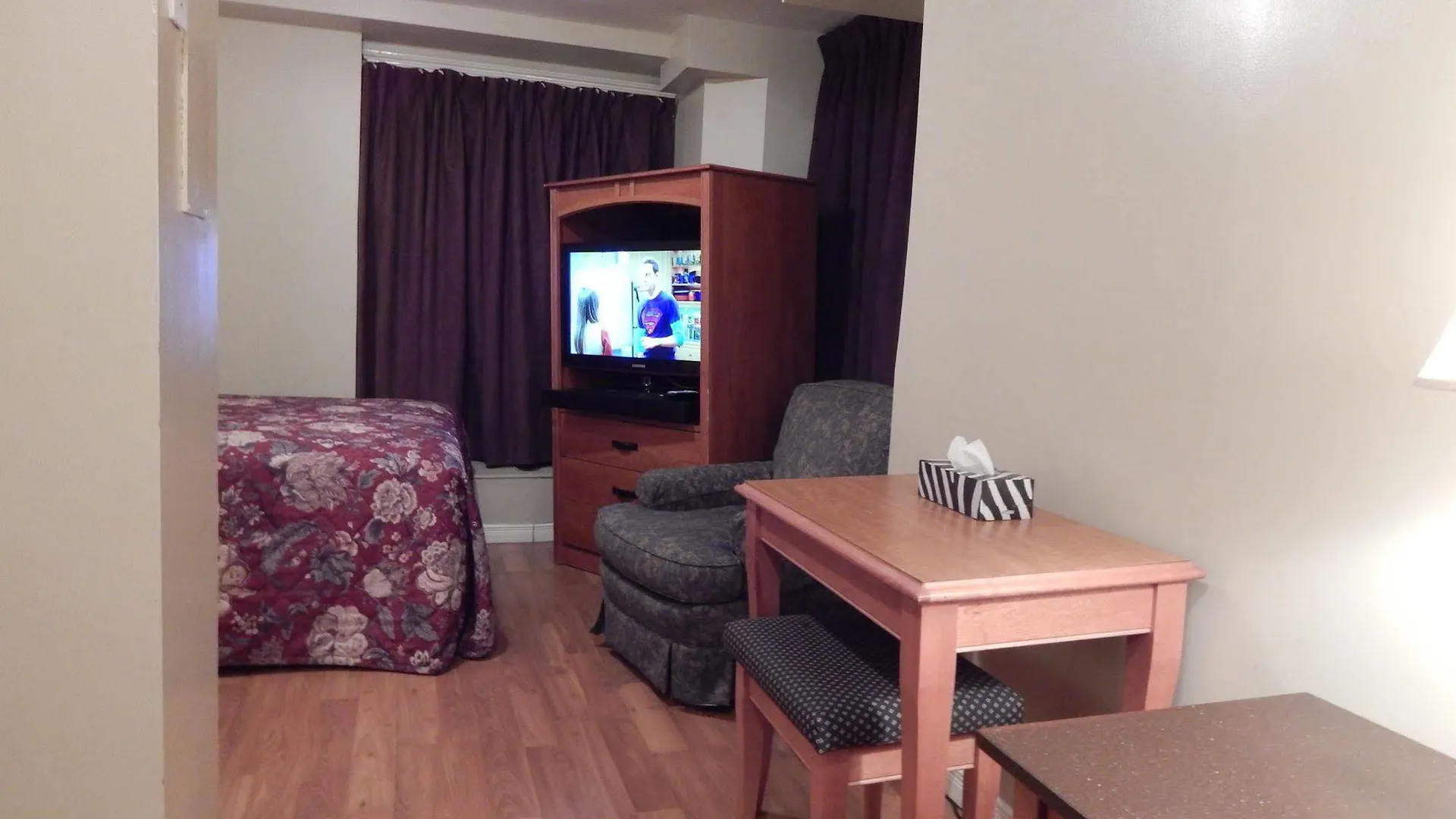 All Days Hostel Toronto Canada