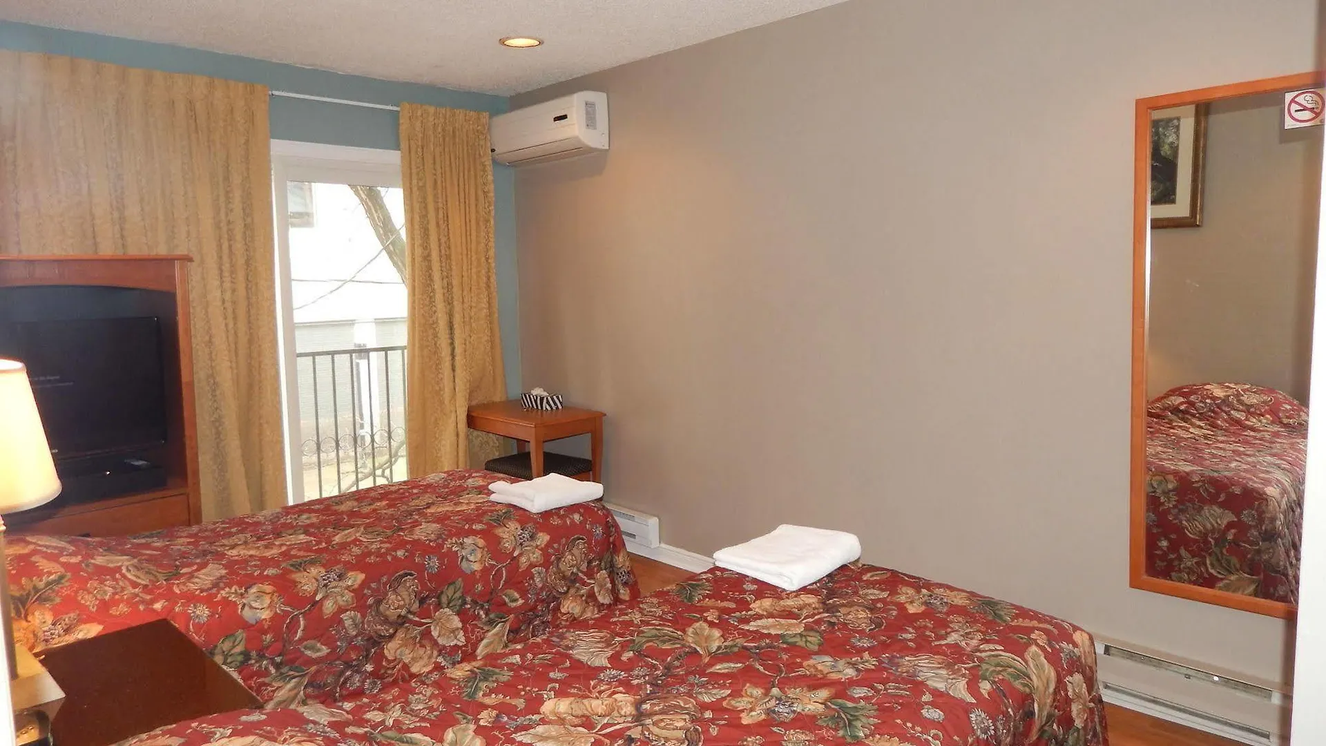 All Days Hostel Toronto